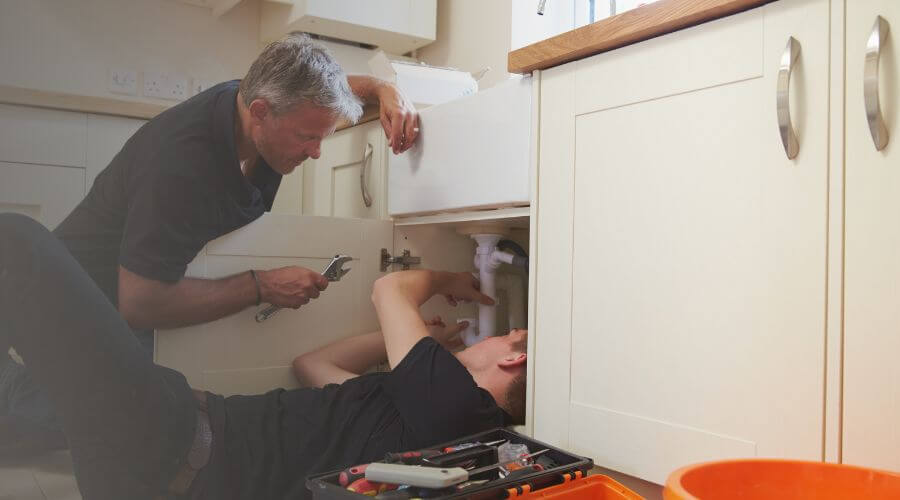 Expert burst pipe repair services in Hurricane Mills, TN